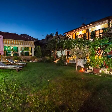 Apartments And Rooms Villa Dea Adults Only روفينج المظهر الخارجي الصورة