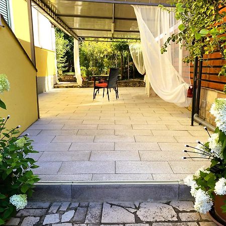 Apartments And Rooms Villa Dea Adults Only روفينج المظهر الخارجي الصورة