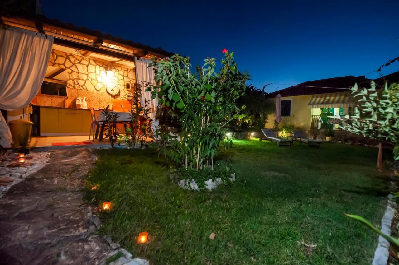 Apartments And Rooms Villa Dea Adults Only روفينج المظهر الخارجي الصورة