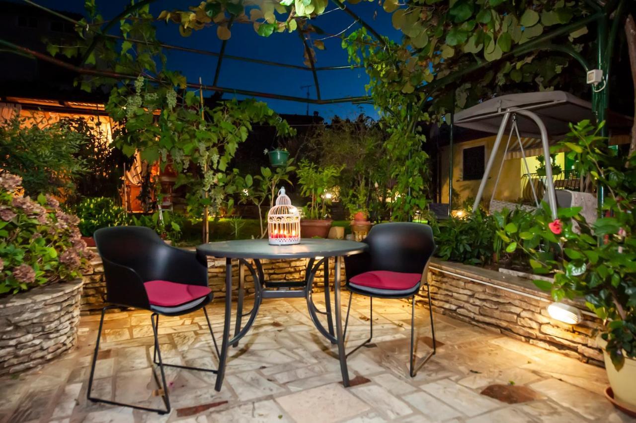 Apartments And Rooms Villa Dea Adults Only روفينج المظهر الخارجي الصورة