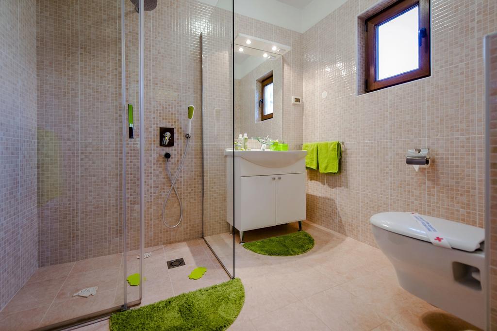Apartments And Rooms Villa Dea Adults Only روفينج المظهر الخارجي الصورة